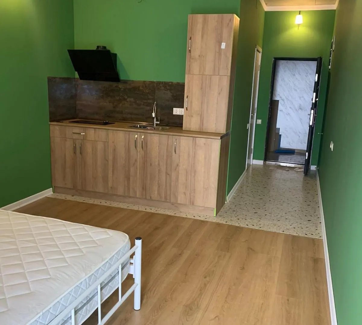Green Studio Batumi 0*,  Georgia